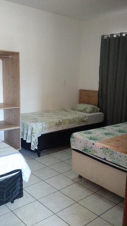 Dormitorio Canarinho Goiânia Extérieur photo