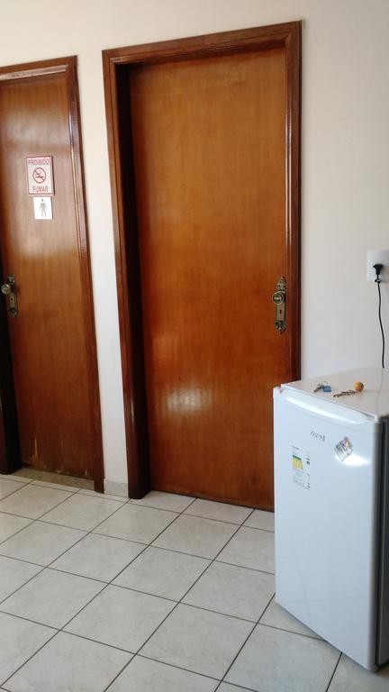 Dormitorio Canarinho Goiânia Extérieur photo